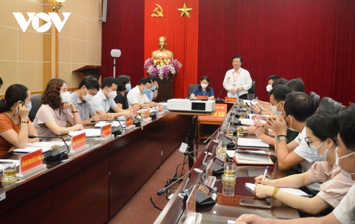 Kiểm tra công tác chấm thi tốt nghiệp tại tỉnh Yên Bái
